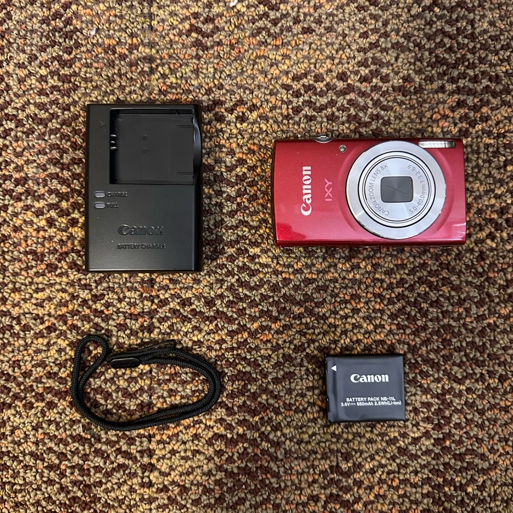 Canon IXY 120 digital camera